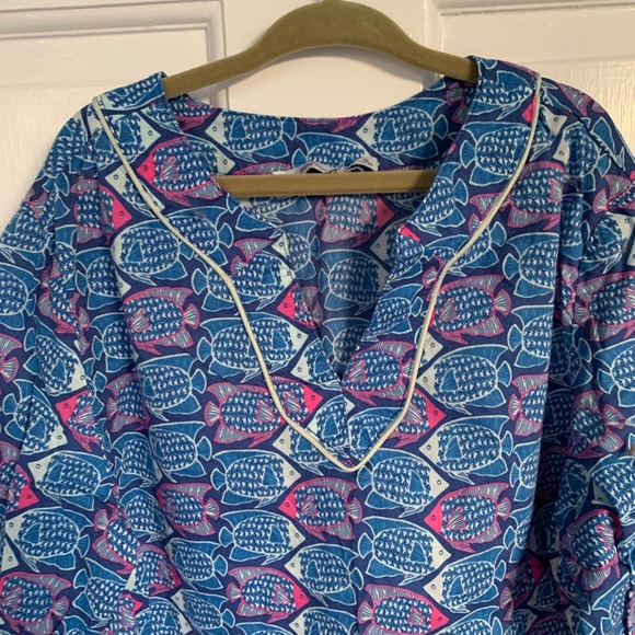 Vineyard Vines ✨ Girls Fish Tunic Swim Cover-Up - Picture 3 of 7